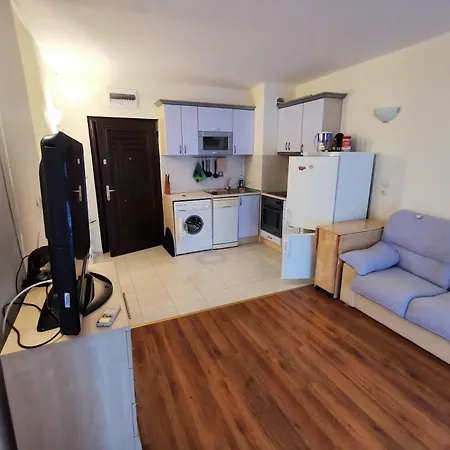 In Semiramida Gardens Sunny Апарт-отель 3*